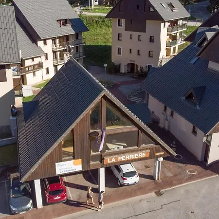 Apartmanhotel Vacanceole La Perriere Saint-Colomban-des-Villards